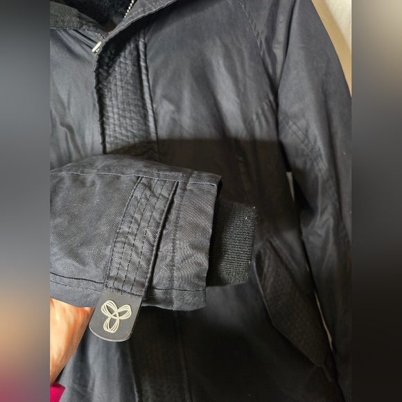 AritziaTna Avoriaz Black Parka Goose Down Water Resistant Jacket Size Small - Picture 5 of 16
